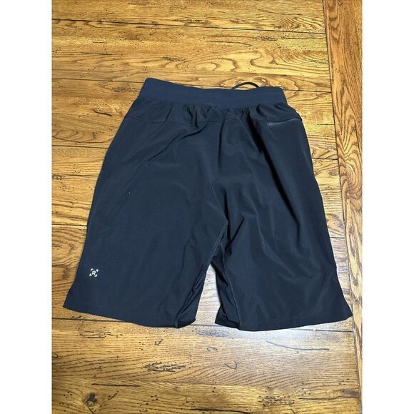 𝅺lululemon K17 Mens Small Shorts Black - Picture 2 of 9